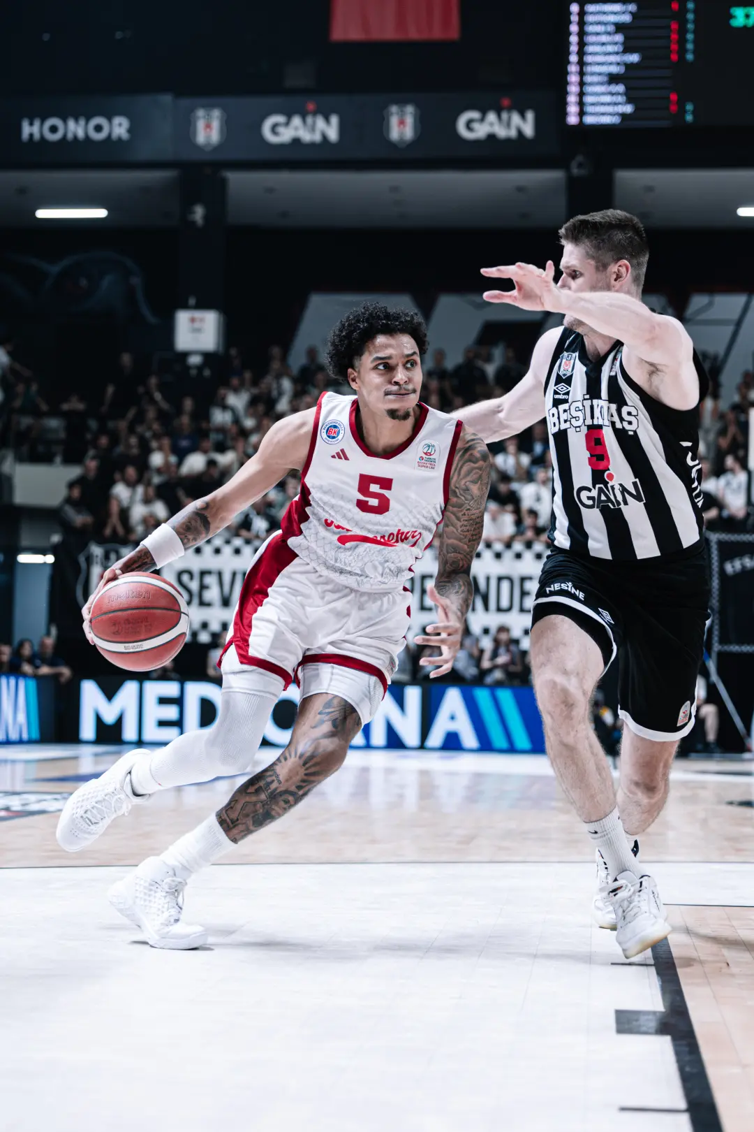 BSL 2025-2026 Sezonu | Play-off | Yarı Final | 5. Maç | Beşiktaş Gain - Bahçeşehir Koleji