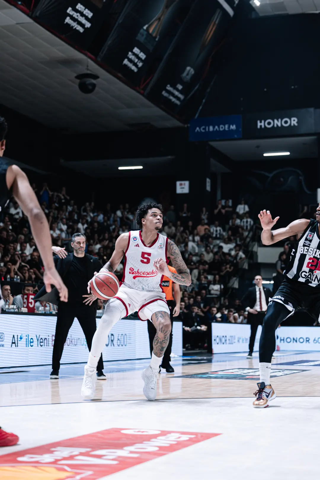 BSL 2025-2026 Sezonu | Play-off | Yarı Final | 5. Maç | Beşiktaş Gain - Bahçeşehir Koleji