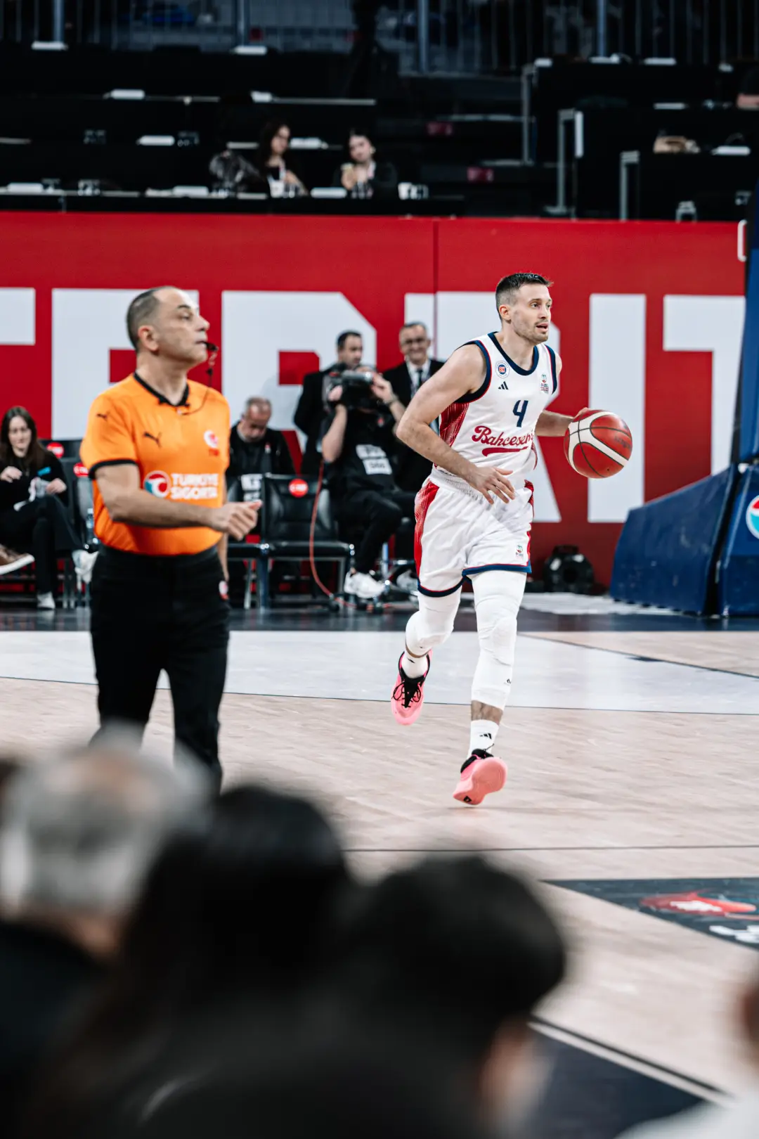 BSL 2026-2027 SEZONU | 5. HAFTA | BAHÇEŞEHİR KOLEJİ - BEŞİKTAŞ