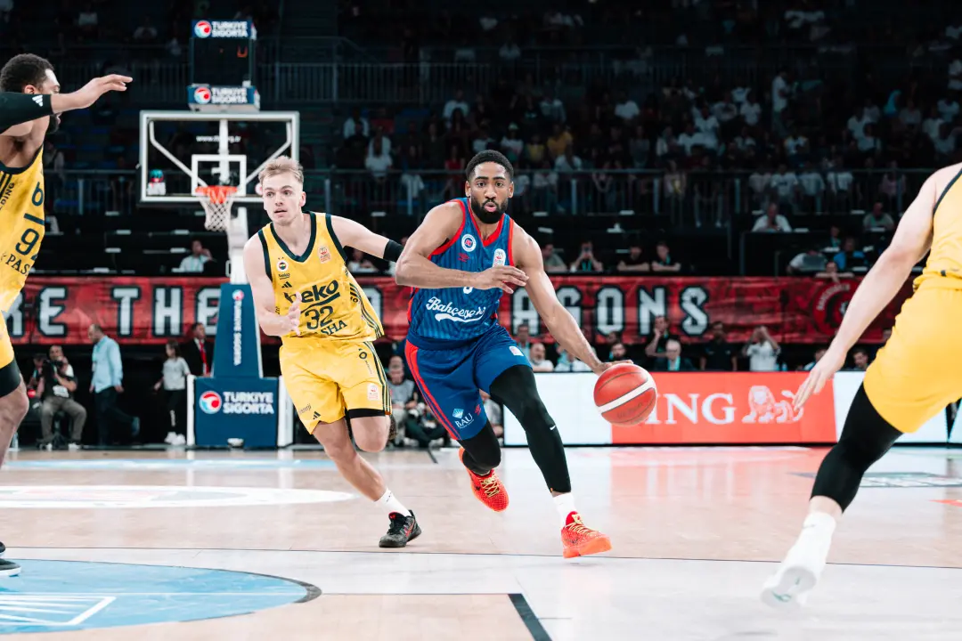 BSL 2024 - 2025 Sezonu | Play-off | Yarı Final | 3. Maç | Bahçeşehir Koleji - Fenerbahçe Beko