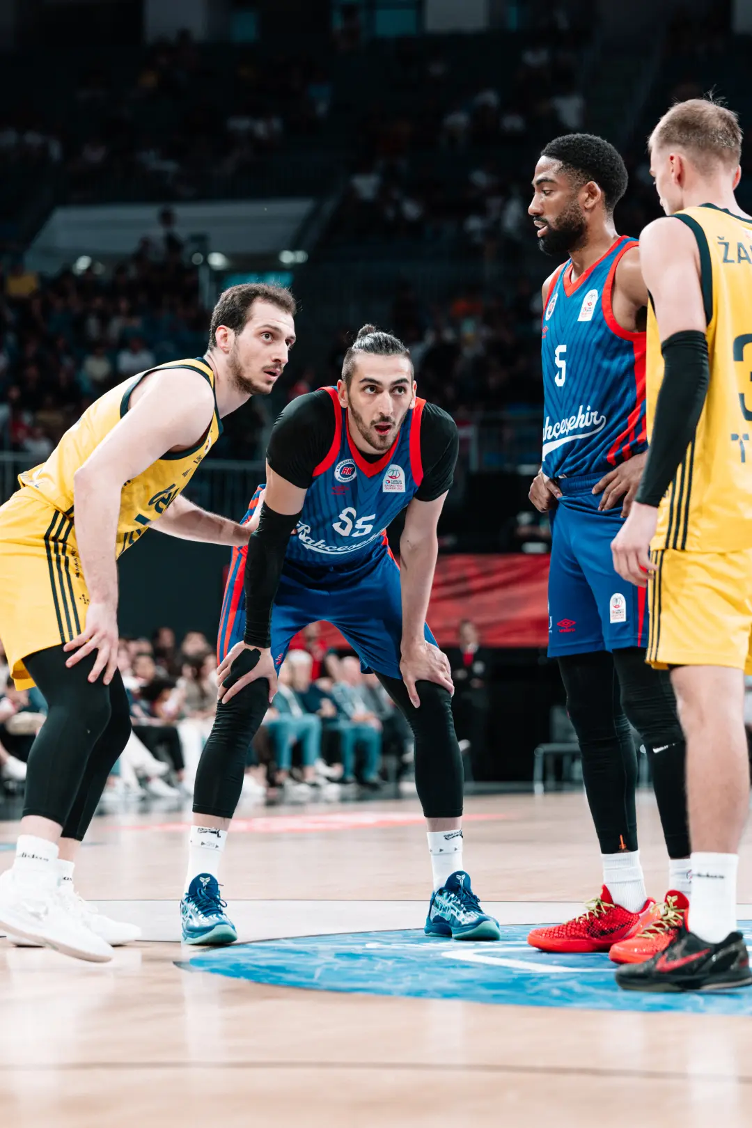 BSL 2024 - 2025 Sezonu | Play-off | Yarı Final | 3. Maç | Bahçeşehir Koleji - Fenerbahçe Beko