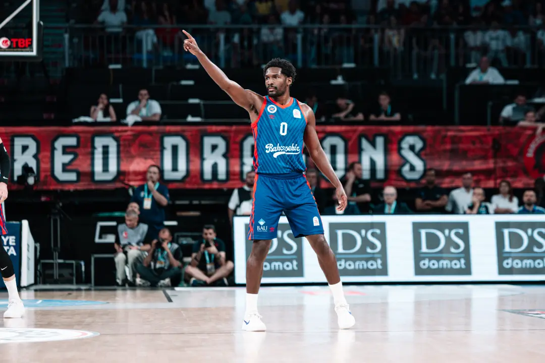 BSL 2024 - 2025 Sezonu | Play-off | Yarı Final | 3. Maç | Bahçeşehir Koleji - Fenerbahçe Beko