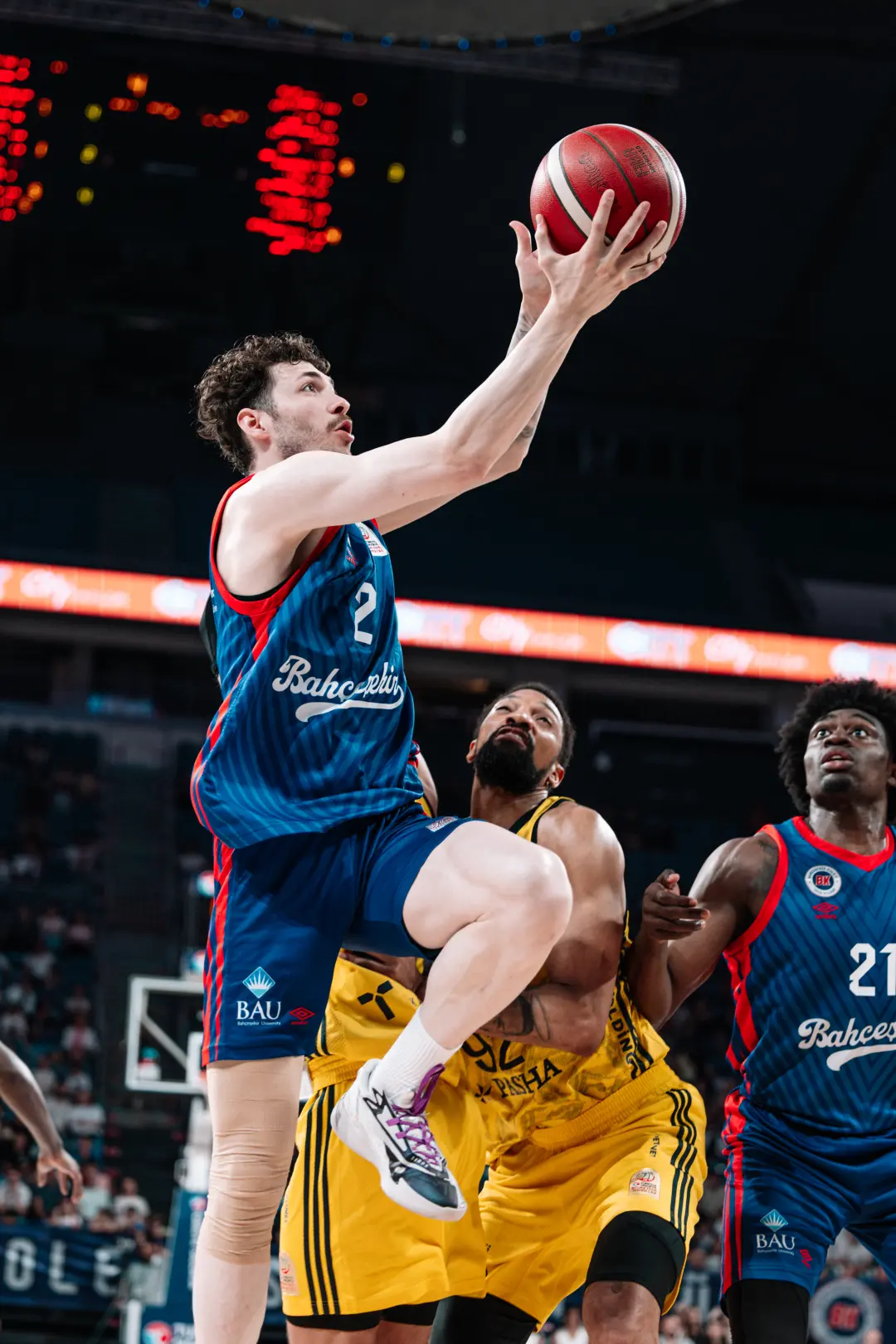 BSL 2024 - 2025 Sezonu | Play-off | Yarı Final | 3. Maç | Bahçeşehir Koleji - Fenerbahçe Beko