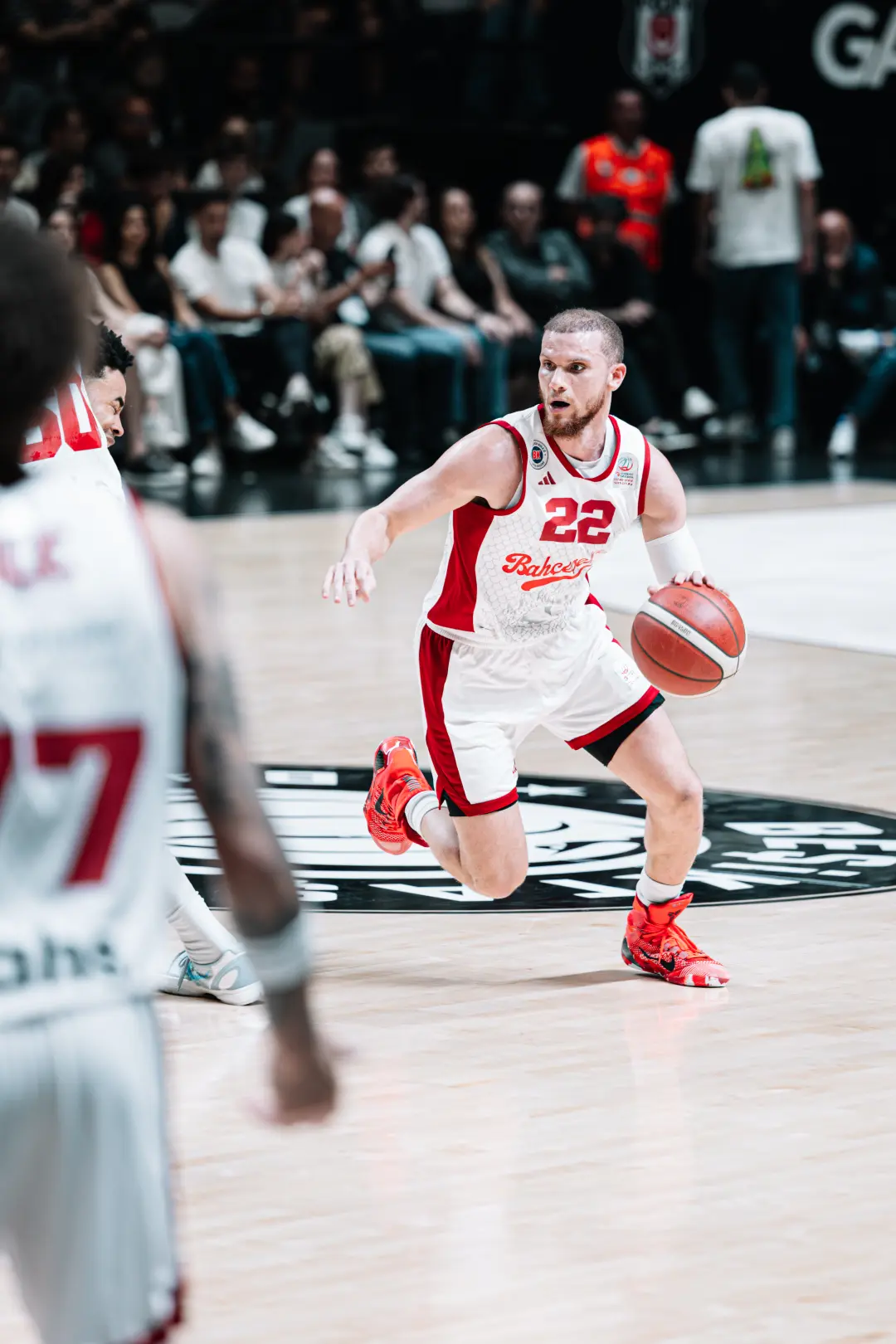 BSL 2025-2026 Sezonu | Play-off | Yarı Final | 2. Maç | Beşiktaş Gain - Bahçeşehir Koleji