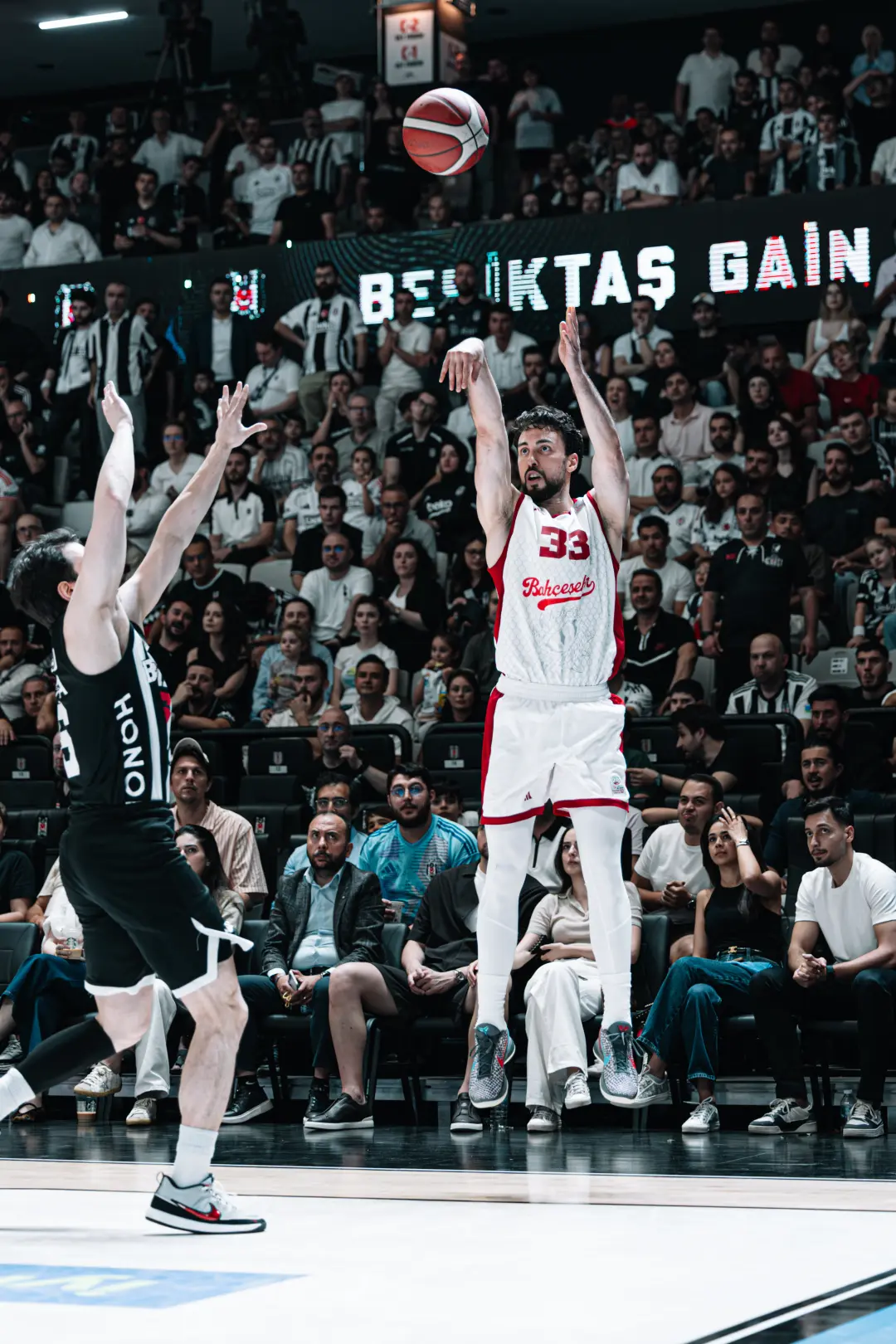 BSL 2025-2026 Sezonu | Play-off | Yarı Final | 2. Maç | Beşiktaş Gain - Bahçeşehir Koleji