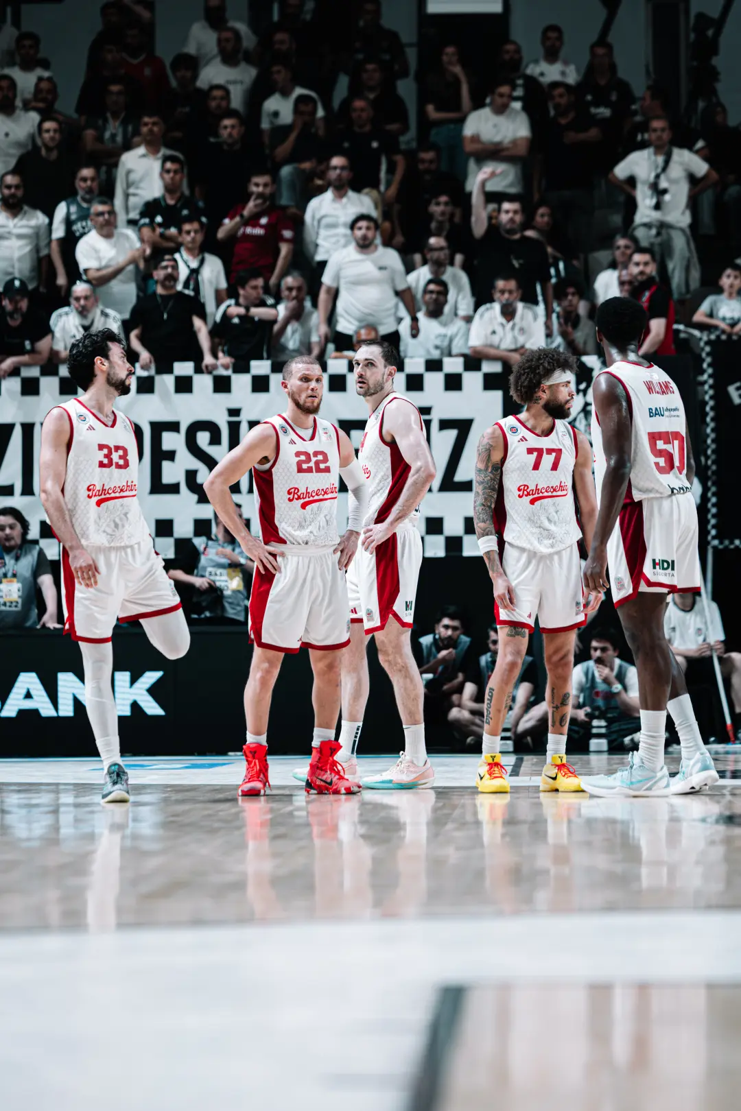 BSL 2025-2026 Sezonu | Play-off | Yarı Final | 2. Maç | Beşiktaş Gain - Bahçeşehir Koleji