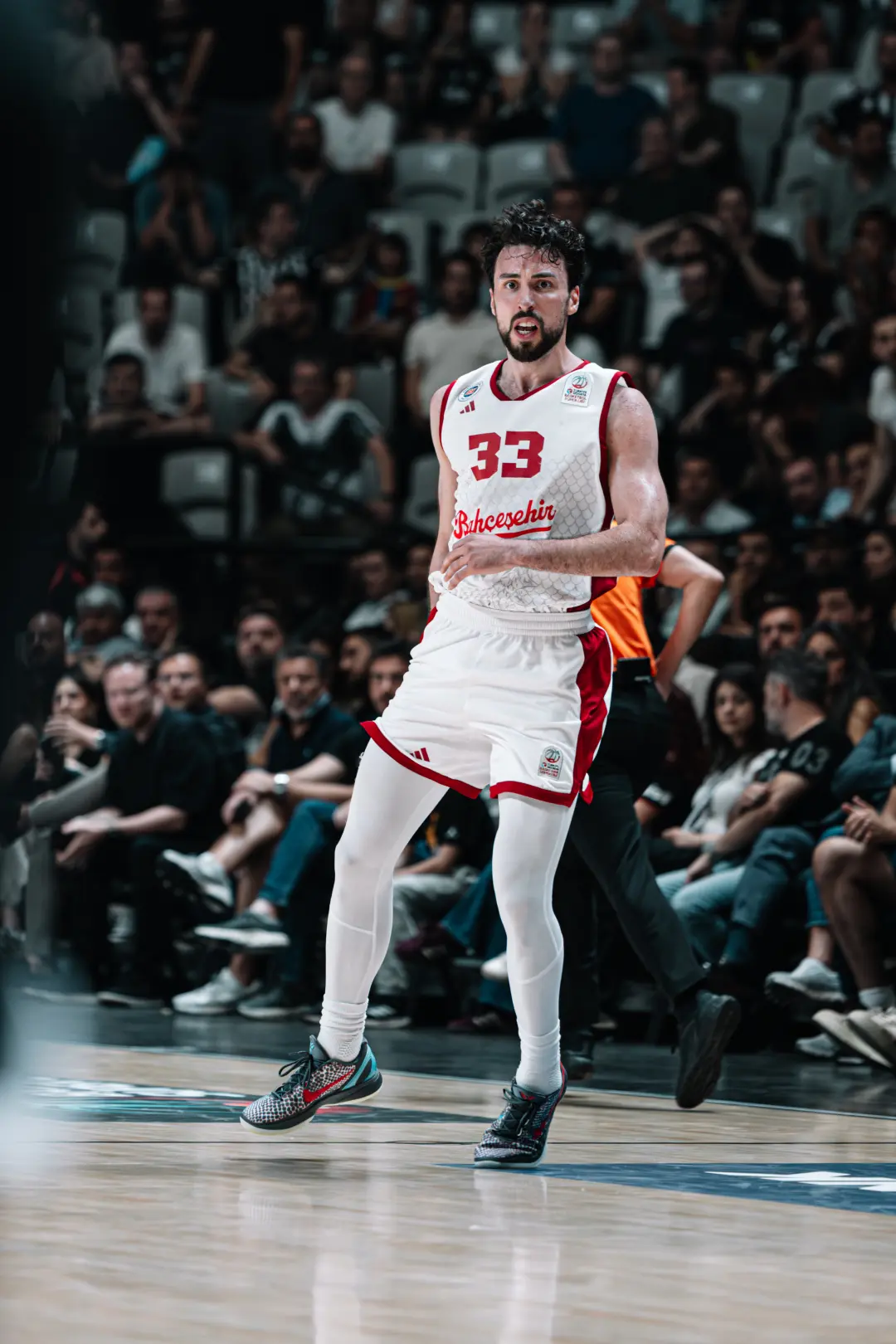 BSL 2025-2026 Sezonu | Play-off | Yarı Final | 2. Maç | Beşiktaş Gain - Bahçeşehir Koleji
