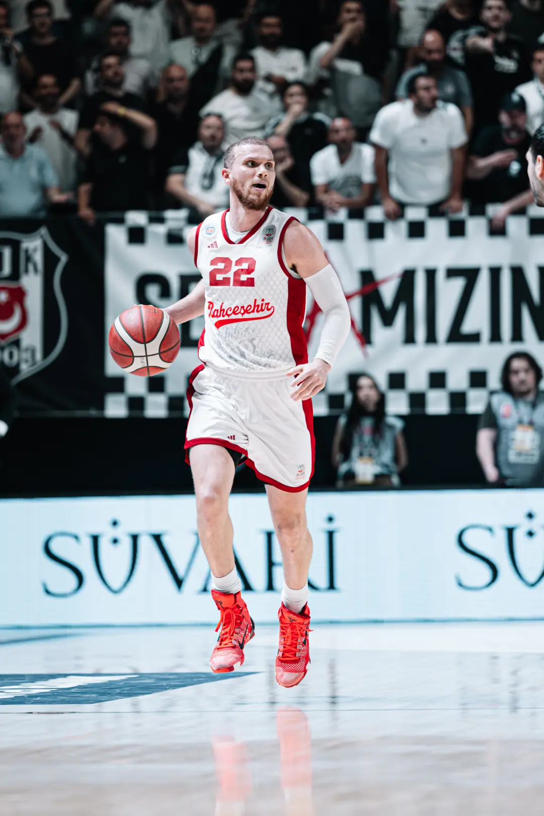 BSL 2025-2026 Sezonu | Play-off | Yarı Final | 2. Maç | Beşiktaş Gain - Bahçeşehir Koleji