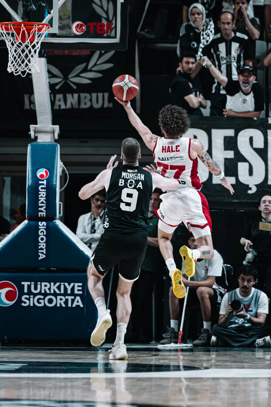BSL 2025-2026 Sezonu | Play-off | Yarı Final | 2. Maç | Beşiktaş Gain - Bahçeşehir Koleji