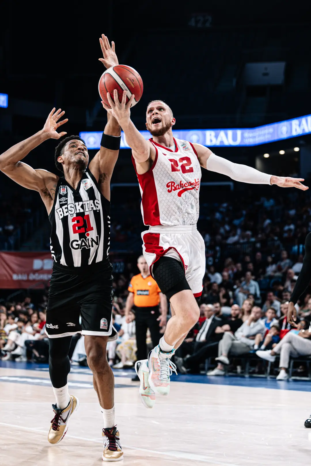 BSL 2025-2026 Sezonu | Play-off | Yarı Final | 3. Maç | Bahçeşehir Koleji - Beşiktaş Gain