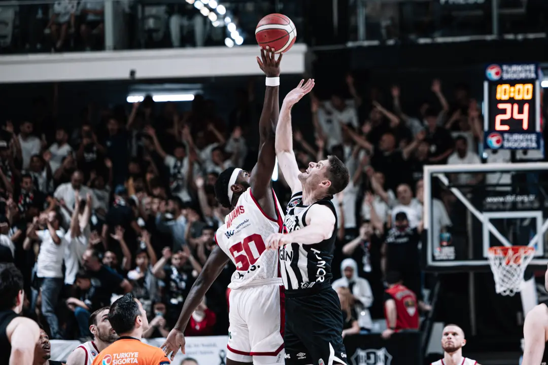 BSL 2025-2026 Sezonu | Play-off | Yarı Final | 5. Maç | Beşiktaş Gain - Bahçeşehir Koleji