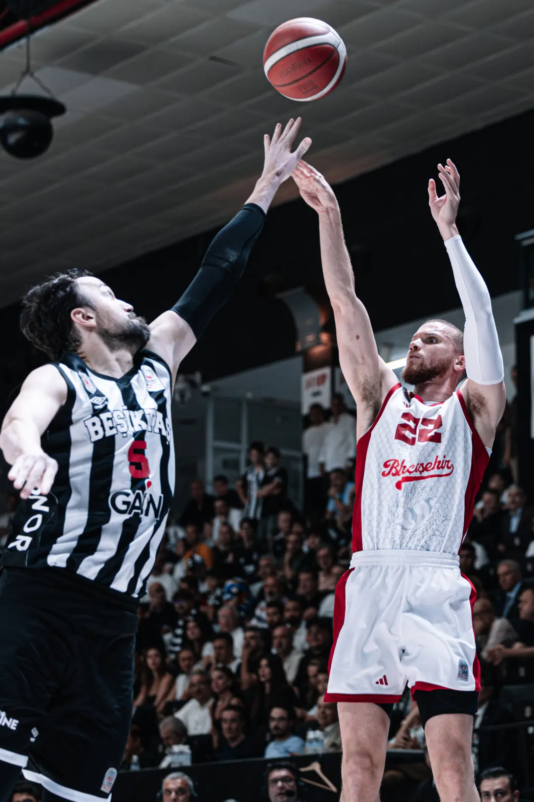 BSL 2025-2026 Sezonu | Play-off | Yarı Final | 5. Maç | Beşiktaş Gain - Bahçeşehir Koleji