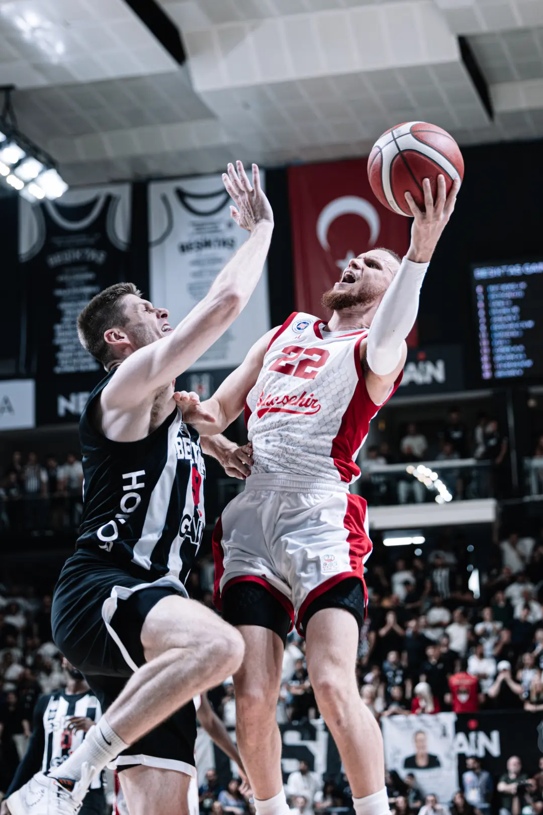 BSL 2025-2026 Sezonu | Play-off | Yarı Final | 5. Maç | Beşiktaş Gain - Bahçeşehir Koleji