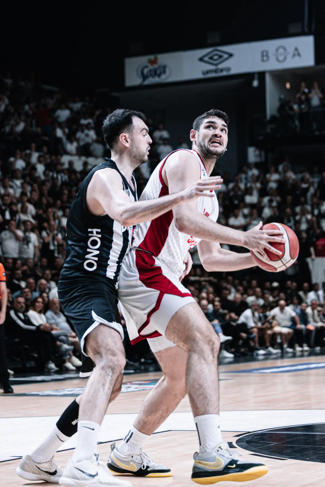 BSL 2025-2026 Sezonu | Play-off | Yarı Final | 5. Maç | Beşiktaş Gain - Bahçeşehir Koleji
